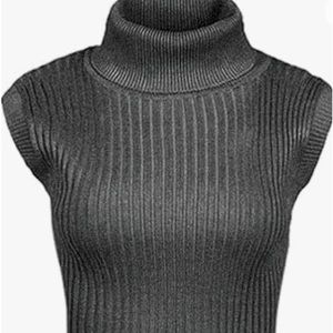 Light weight ribbed turtle neck top - new